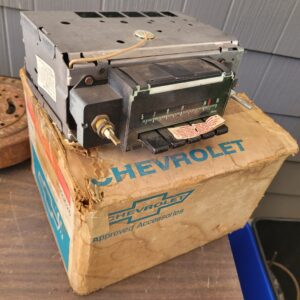 Nos 1969 camaro am radio in box. Mint w all tags and part numbers.