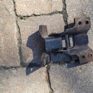 Lh upper 69  camaro door hinge. 1969