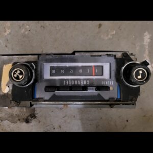 71 chevelle am 8 track stereo. Nice and clean.  Best of all it has a nice door and face...tag attached.  Clean one   many in stock am fm too