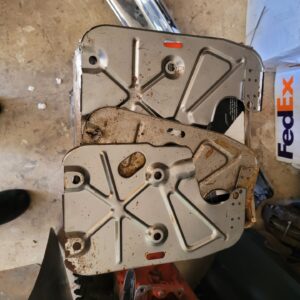 Nos windage tray big block corvette 396 427 4t4 gm parts. Some have surface rust from sitting but all are gm unused un mounted parts. 
