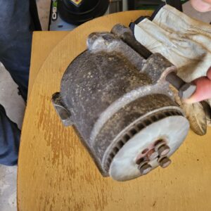 113 9 april 20 69 z28 smog pump l78 l89 copo real pump #1149 has bolts oem as shown. Key date